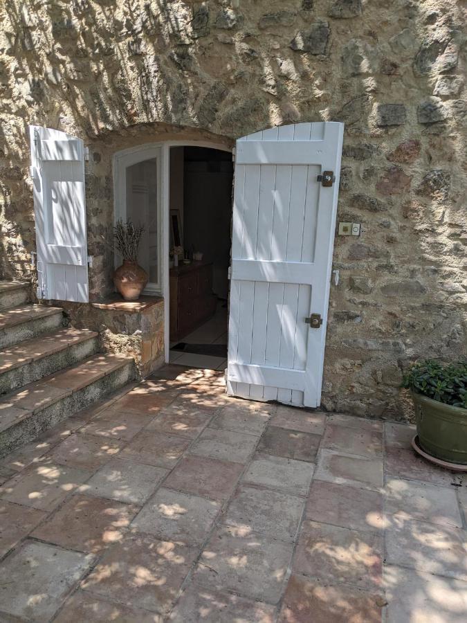 Le Clos Sous Le Chemin Seillans Bagian luar foto